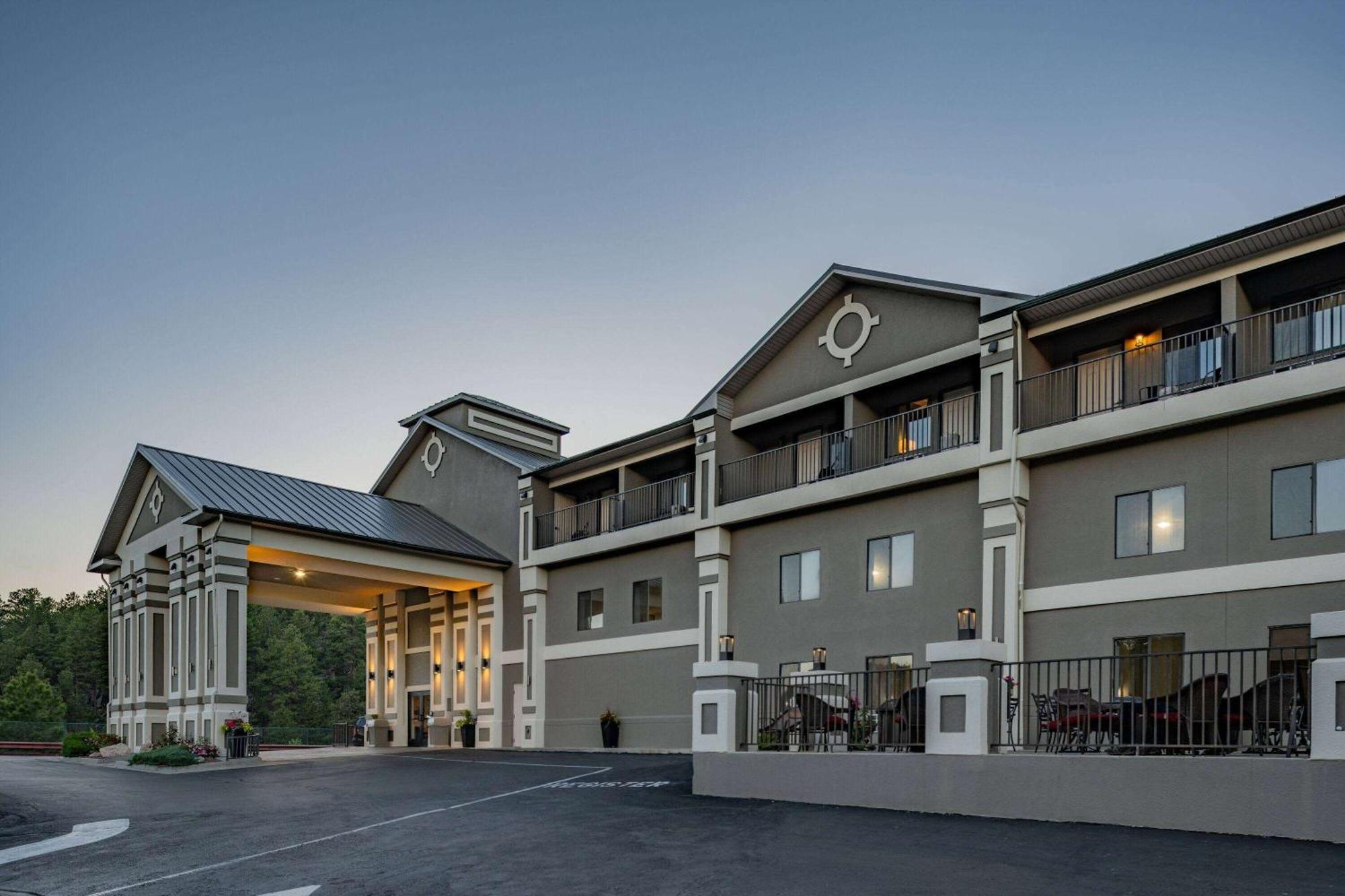 Baymont By Wyndham Keystone Near Mt. Rushmore מראה חיצוני תמונה